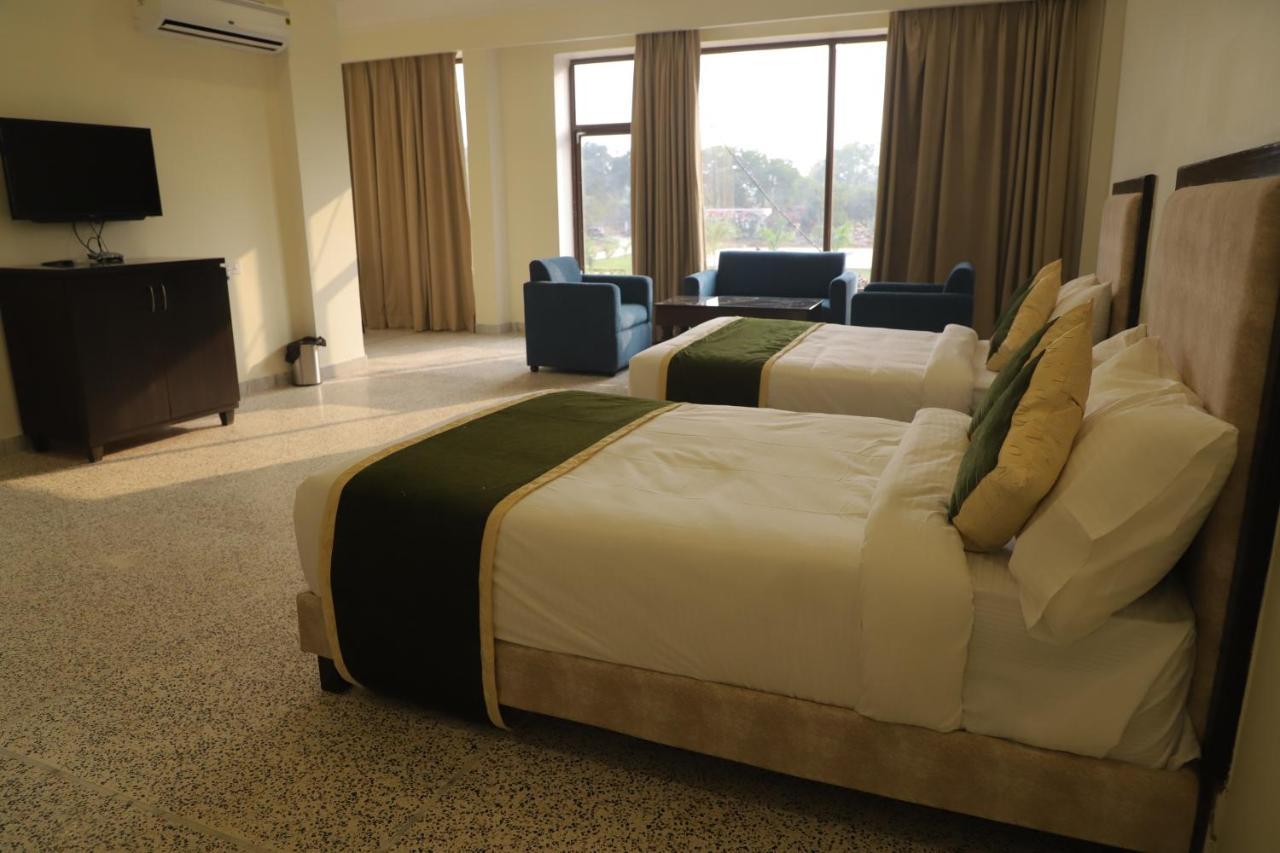Gautam Hotels & Resorts Khajuraho Luaran gambar